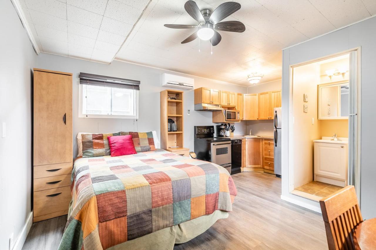 Bayside Cottage Rentals Port Rowan Екстериор снимка