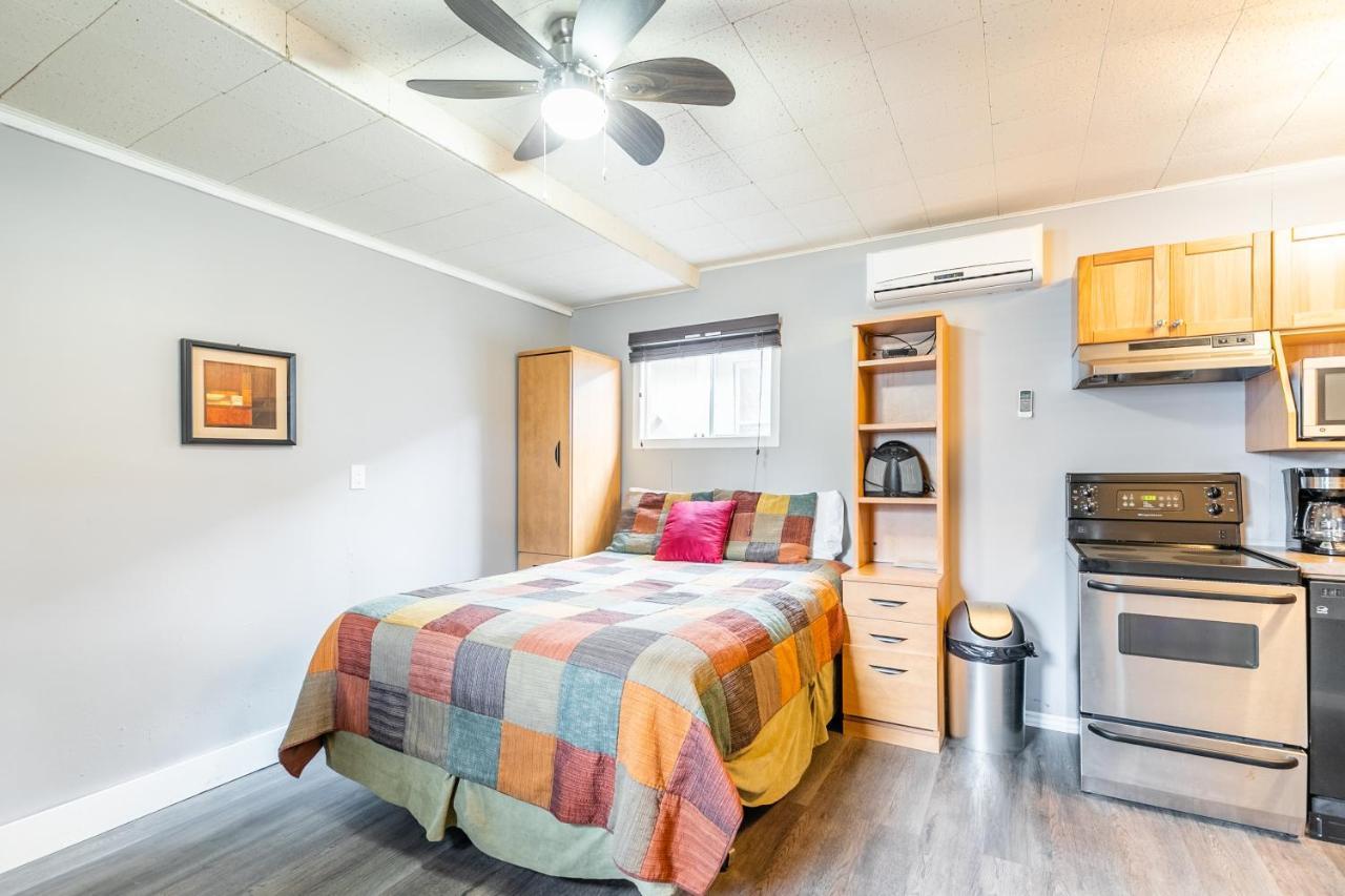 Bayside Cottage Rentals Port Rowan Екстериор снимка
