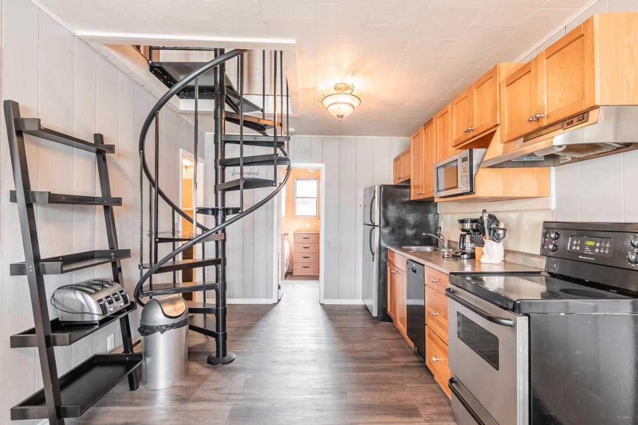 Bayside Cottage Rentals Port Rowan Екстериор снимка