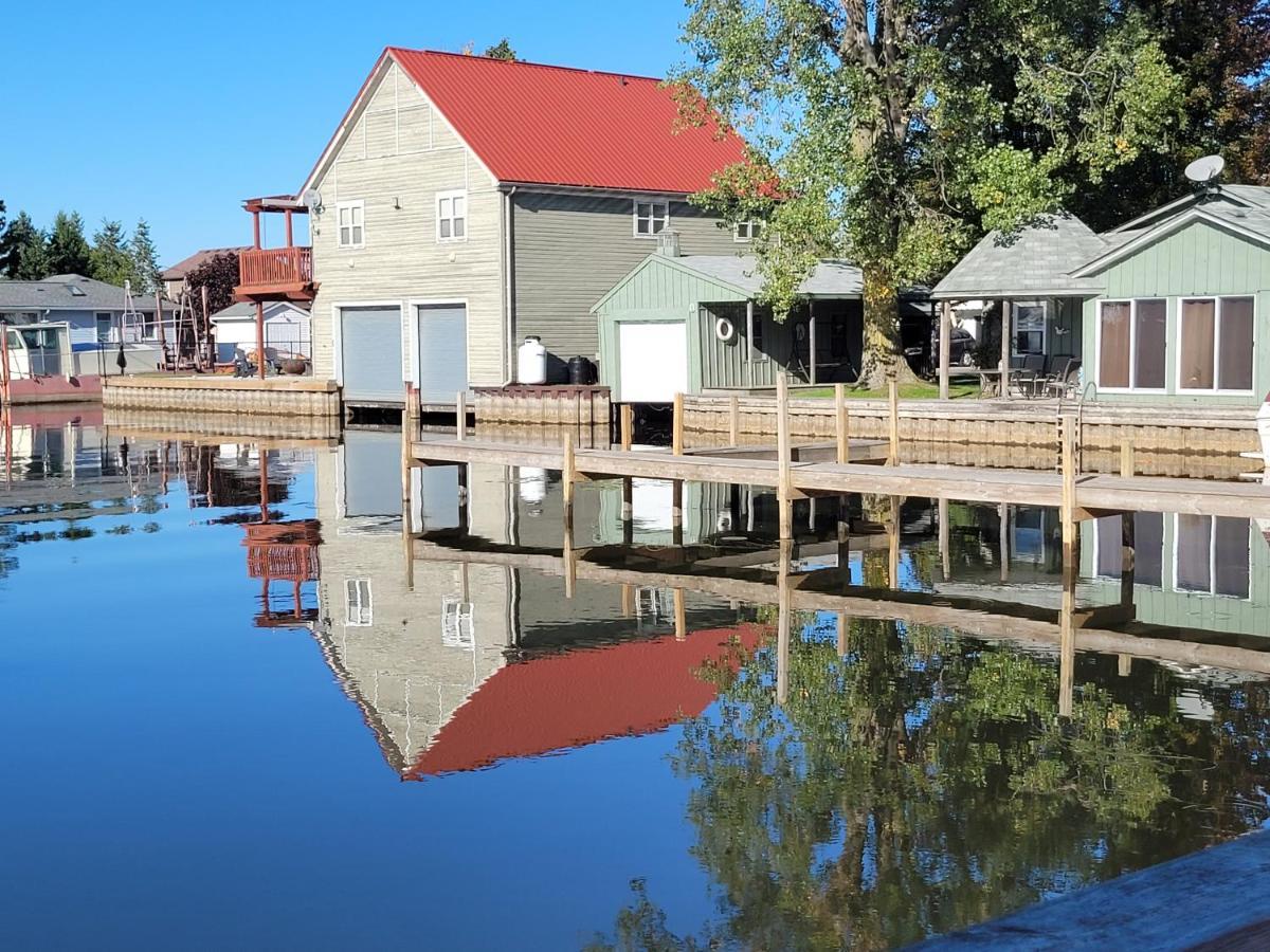 Bayside Cottage Rentals Port Rowan Екстериор снимка