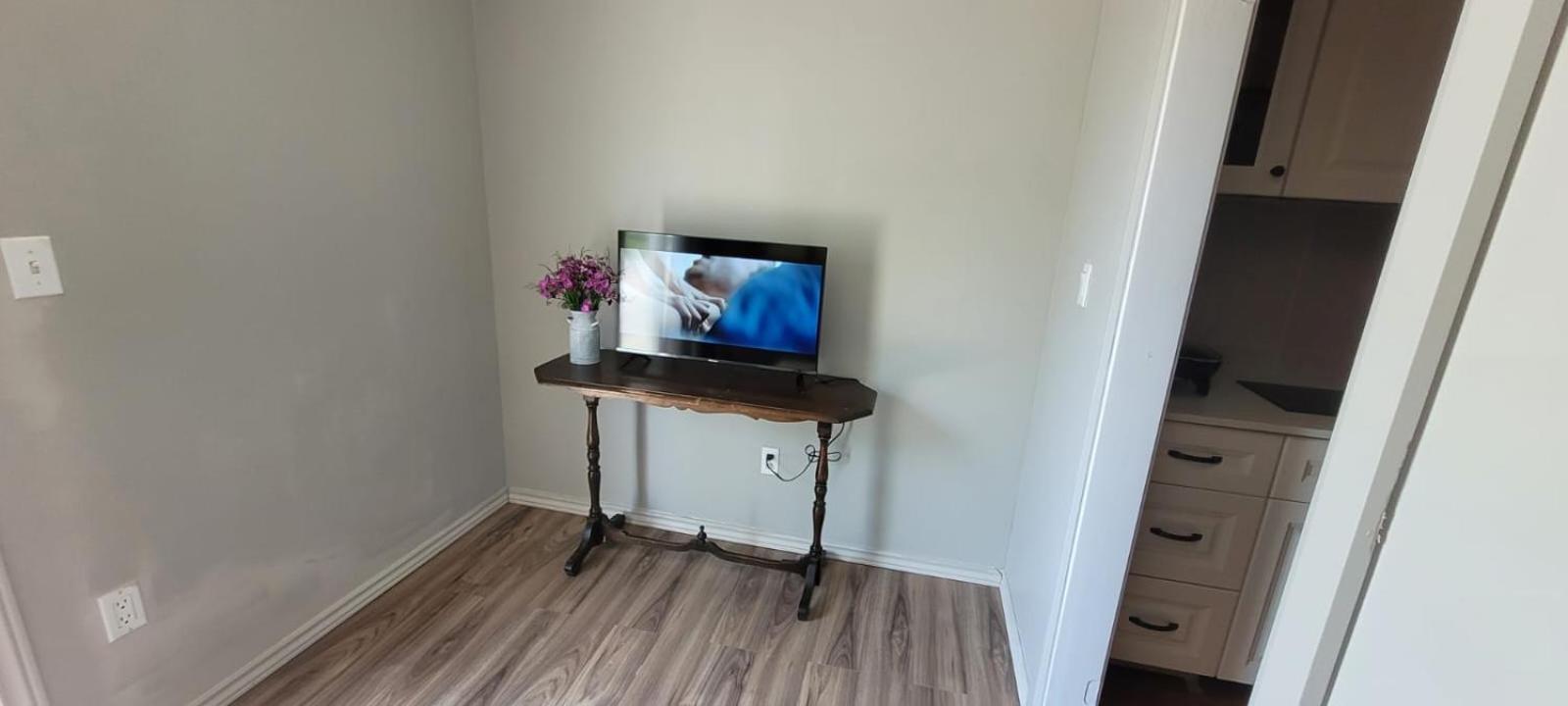 Bayside Cottage Rentals Port Rowan Екстериор снимка