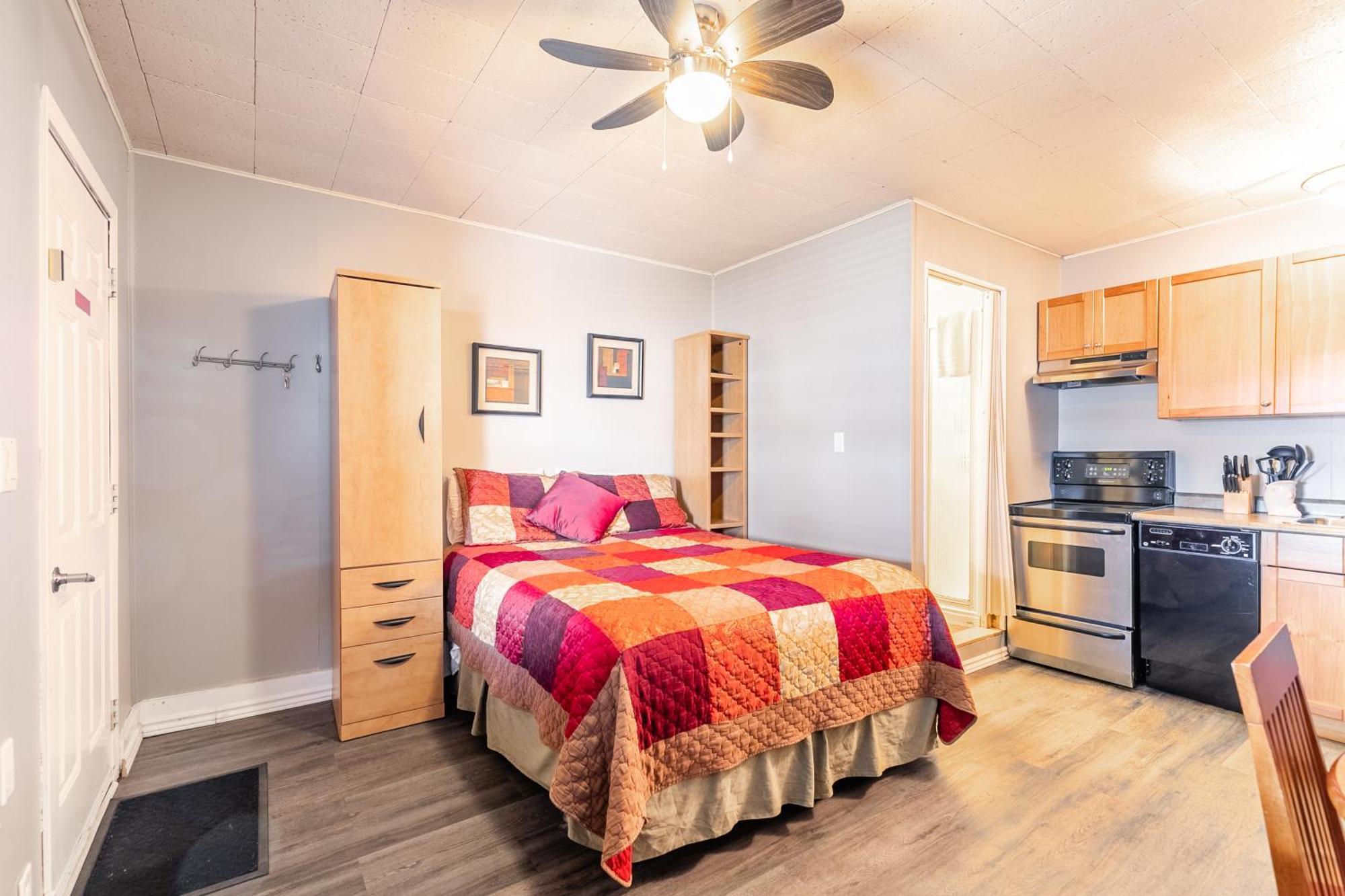 Bayside Cottage Rentals Port Rowan Екстериор снимка