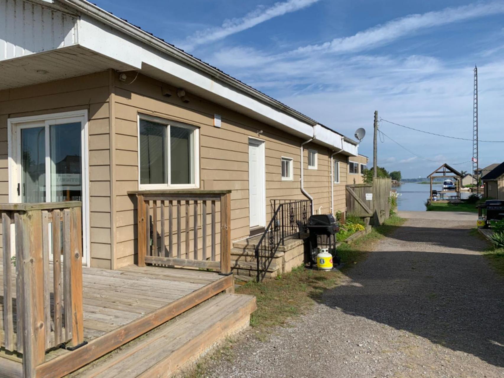 Bayside Cottage Rentals Port Rowan Екстериор снимка