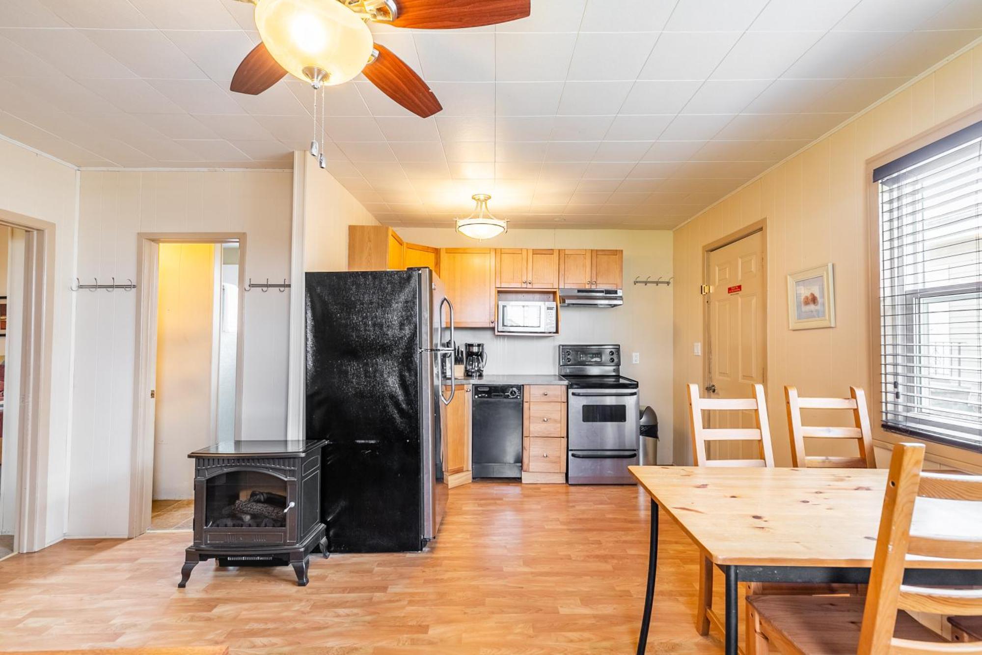 Bayside Cottage Rentals Port Rowan Екстериор снимка