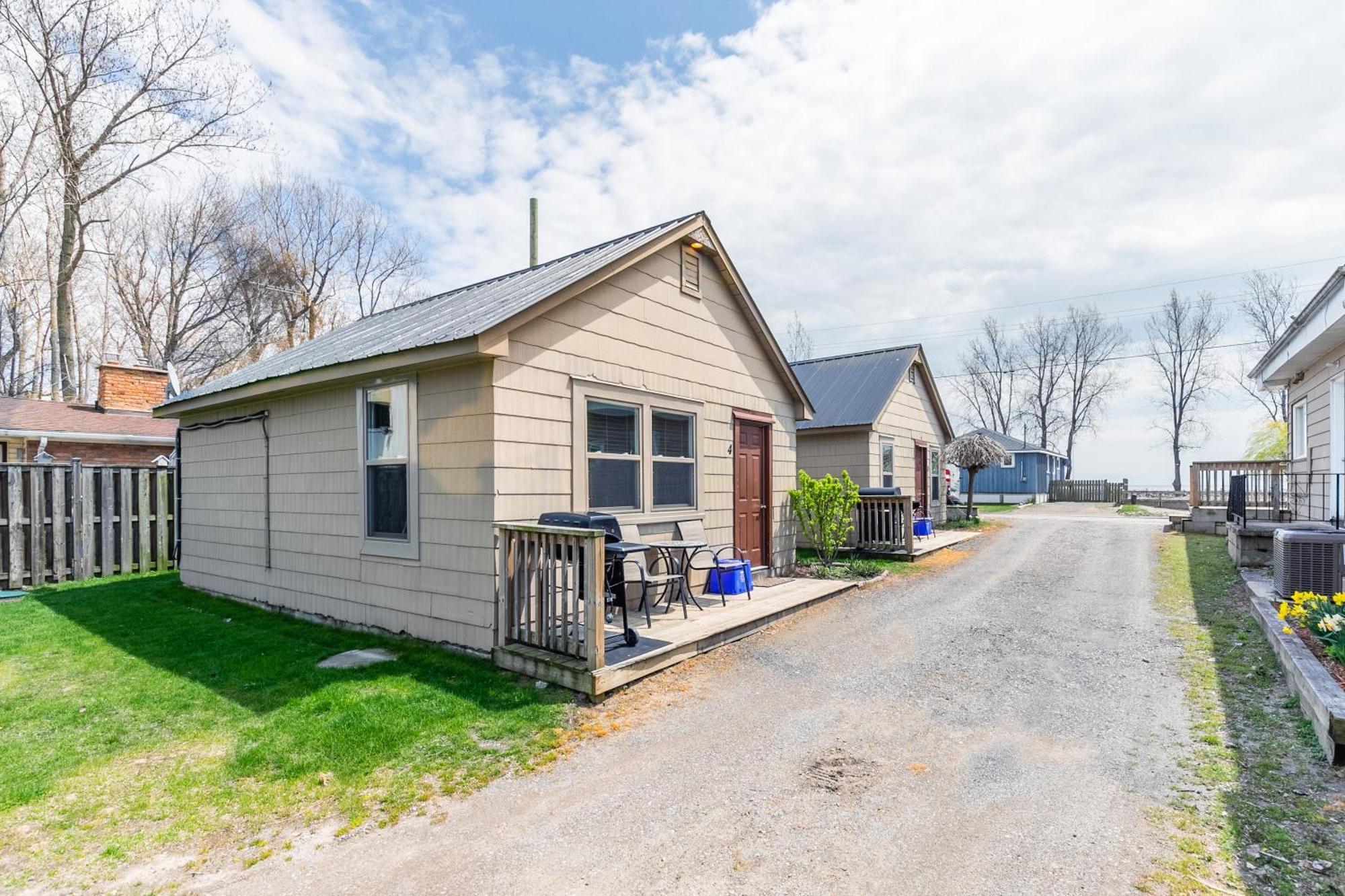 Bayside Cottage Rentals Port Rowan Екстериор снимка